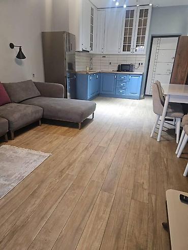 Yeni tikili: İcarəyə verilir 2 otaqlı yeni tikili 70 m², 20 Yanvar m. Kateqoriya — 3