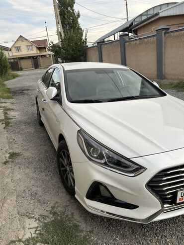 Hyundai: Hyundai Sonata: 2018 г., 2 л, Типтроник, Газ, Лимузин