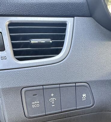 Hyundai: Hyundai Elantra: 1.8 l | 2013 il Sedan — 9