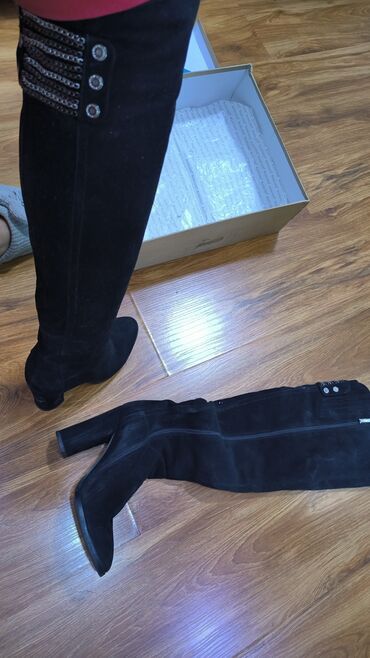 Сапоги: Сапоги, 36, Basconi, Б/у, цвет - Черный, Бесплатная доставка — 5