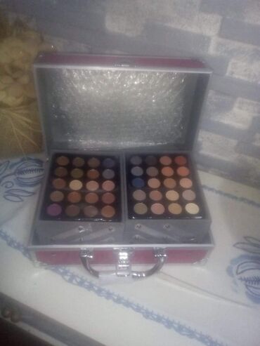 Šminka: Fantastican idealan za poklon,originalan ❤Miss Rose kofer sa — 6