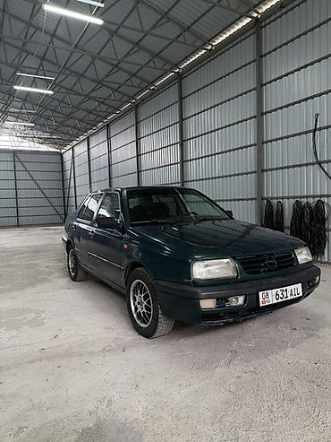 венто двер: Volkswagen Vento: 1993 г., 1.8 л, Механика, Бензин, Седан — 4