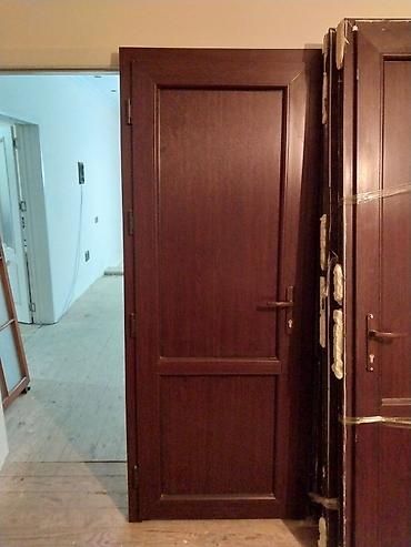 Plastik qapı – tünd taxta naxışlı dizayn, klassik panelli lalafo.az -da Plastik qapı – tünd taxta naxışlı dizayn, klassik panelli