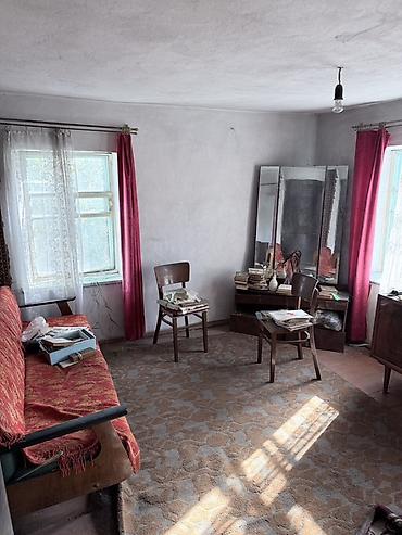 Недвижимость: 70 м², 3 комнаты — 6