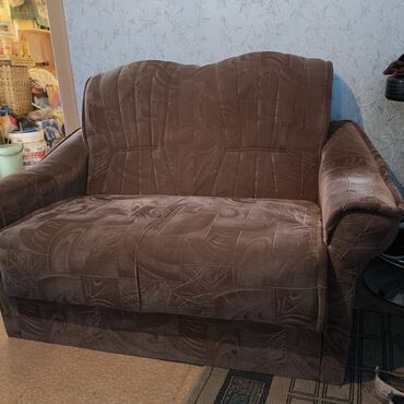 двухместный диван раскладной: Цвет - Коричневый, Б/у