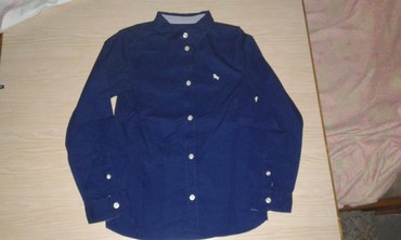 c h m: Kosulja za decake br.134, kupljena u H&M, teget boje, ne ostecena