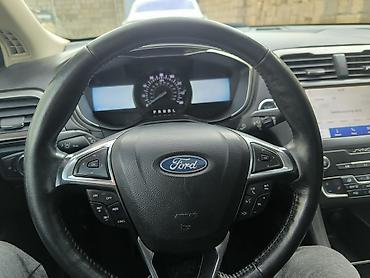 ford focus oluxana: Ford Fusion (Mondeo) sedan – qara rəng, 4 qapı, LED ön işıqlar və — 8