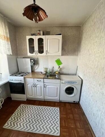 сдаю квартира на долгий срок: 1 бөлмө, Кыймылсыз мүлк агенттиги, Чогуу жашоосу жок, Толугу менен эмереги бар