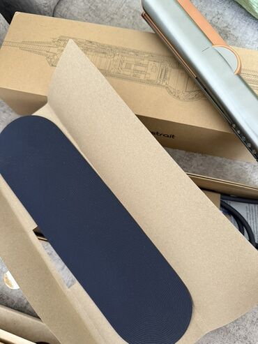 фен волос: Тарак-түздөгүч Dyson