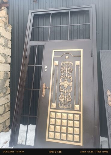 Qapıların təmiri: 150 manatdan başlayan qiymətlərlə seyf qapılarımız mövcuddur — 20