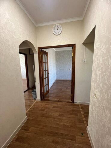 Продажа квартир: 3 комнаты, 63 м², 105 серия, 5 этаж, Косметический ремонт