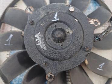 Auto delovi: Ventilator hladnjaka Lada 21214 Niva 1.7i br.1. Polovan, ispravai — 8
