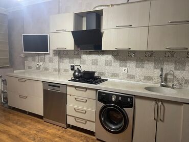 Информатика: *350₼ Mətbəx mebeli TƏCİLİ SATILIR‼️* Məişət texnikası verilmir. Uzəri
