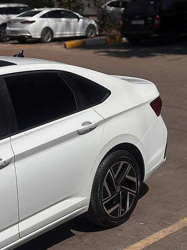 xpeng g3: Volkswagen Jetta: 2022 г., 1.5 л, Автомат, Бензин, Седан — 9