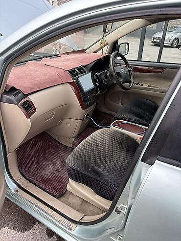 Toyota: Toyota Ipsum: 2002 г., 2.4 л, Автомат, Бензин, Минивэн — 4