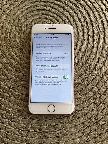 bass: Iphone 7 rozi sa 32 gb memorije, otključan za sve mreže. Telefon je — 6