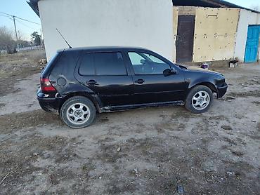 голф бус: Volkswagen Golf: 1998 г., 1.4 л — 9