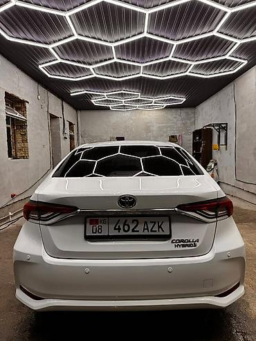 byd ev: Toyota Corolla: 2024 г., 1.8 л, Вариатор, Гибрид, Седан — 6