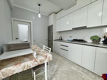 green hills: 2 комнаты, Ала-Арча ТРЦ Агентство недвижимости, Без подселения, от 6 месяцев, С мебелью полностью — 5