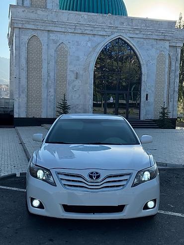 voxy noah: Toyota Camry: 2010 г., 2.5 л, Автомат, Бензин, Седан — 2