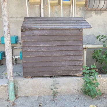 qarderob yuvası: Unvan qara qarayevde yerlesir heyet ve bag evi ucun uygundur ciddi
