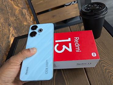 realme 13 5g: Redmi, Redmi 13, Б/у, 256 ГБ, цвет - Голубой, 1 SIM, 2 SIM — 1