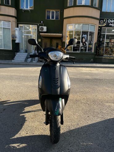 Mopedlər,skuterlər: - zigzag 50 sm3, 2024 il, 2000 km