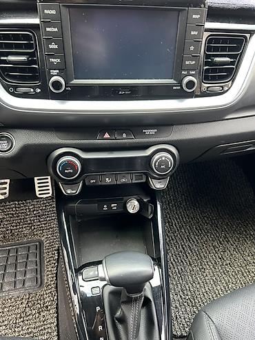 Kia: Kia Stonic: 2019 г., Типтроник, Бензин, Кроссовер — 9