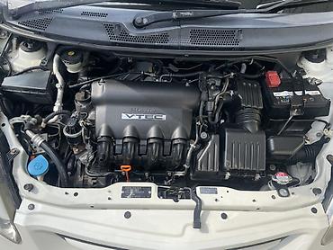 ролики хонда фит: Honda Fit: 2005 г., 1.5 л, Вариатор, Бензин, Хэтчбэк — 9