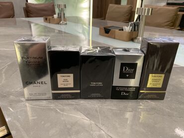 жемпир мужской: Dior Savage 100ml Chanel Platinum Egoiste 100ml Tom Ford Oud Wood