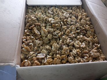 оптом продукта: Ассаламу алейкум!! продаю грецкий орехи, нават 260 @ бабочка 400@