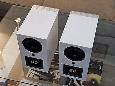 Zvučnici i stereo sistemi: Definitive Technology pasivne bookshelf zvučnike (par), belo visoki — 4