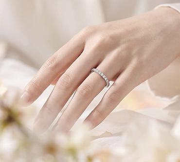 Үлпөт көйнөктөрү жана аксессуарлар: 💍 Кольцо из белого золота 750 пробы с лабораторными бриллиантами • — 3