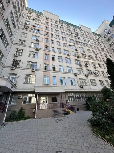 дом или квартира: 3 комнаты, 82 м², Элитка, 2 этаж, Евроремонт