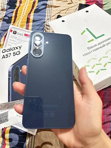 купить самсунг а 3 2017: Samsung Galaxy A57, Новый, 256 ГБ, цвет - Синий — 5