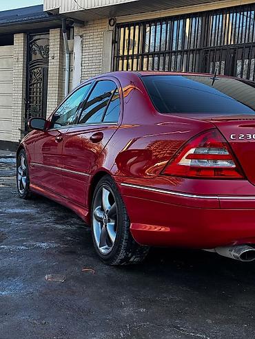 мерседес с: Mercedes-Benz C-Class: 2005 г., 2.5 л, Автомат, Бензин, Седан — 2