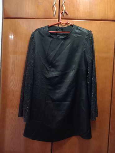 zenska kratka jakna italijanska markirana belfe: S (EU 36), bоја - Crna, Večernji, maturski, Dugih rukava