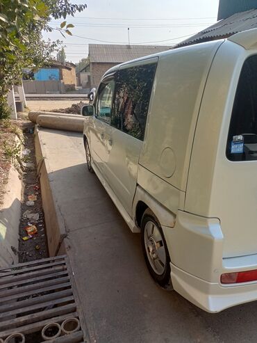 мицубиси спес стар: Honda Mobilio: 2002 г., 1.5 л, Вариатор, Бензин