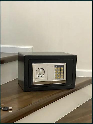 Seyf kassa Bütün məhsullar yeni və bağlı qutuda. 20x20x35 at lalafo.az Seyf kassa Bütün məhsullar yeni və bağlı qutuda. 20x20x35