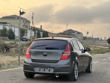 Hyundai: Hyundai i30: 1.4 l | 2009 il Hetçbek — 4
