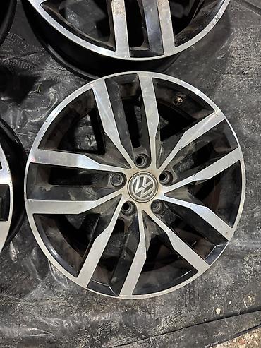 гольф диски: Литые Диски R 17 Volkswagen, Комплект, отверстий - 5, Б/у — 6