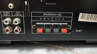 Другая аудиотехника: Только сам центр без колонок, аукс работает, радио работает, сд — 12