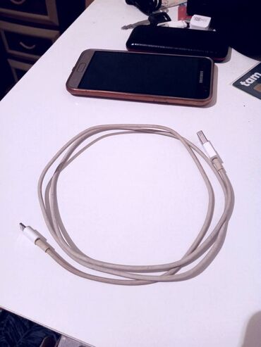 Kimya: Kabel Apple, Mini-USB, İşlənmiş
