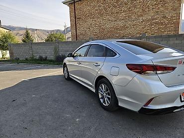 san: Hyundai Sonata: 2022 г., 2 л, Автомат, Газ, Седан — 5