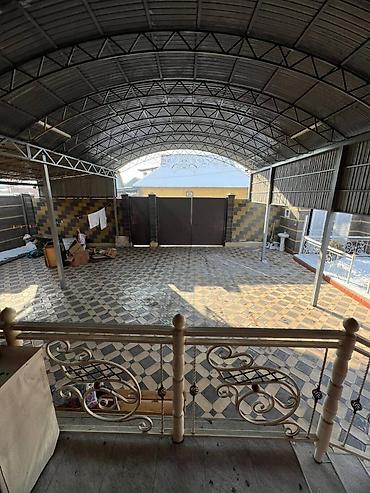 Продажа коттеджей и домов: Продается 2 этажный дом со всеми удобствами, Бишкек, Первомайский — 11