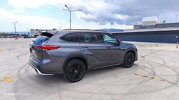 Toyota: Toyota Highlander: 2021 г., 3.5 л, Автомат, Бензин, Кроссовер — 1