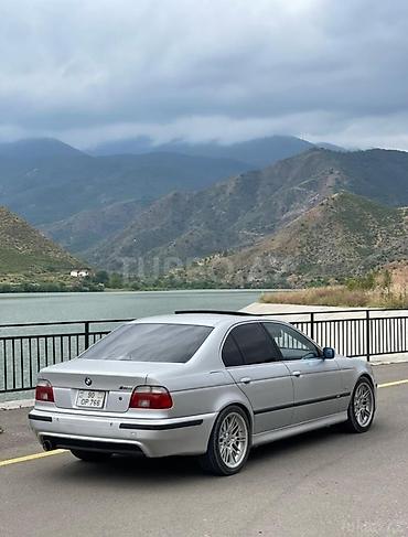 BMW: BMW 5 Series E39 sedan – gümüş rəng. Texniki xüsusiyyətlər və — 4