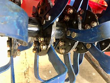Почвофрезы: Тракторное навесное оборудование ! Почвофреза «доменатор» от — 18