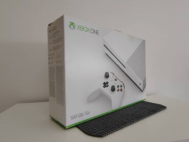 konzole za igrice: Xbox One S 1Tb sa igricama Prodajem Xbox One S konzolu, kao nova