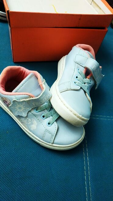 детская осенняя обувь: Детская обувь "waikiki" для девочек осенние макасины
Бишкек